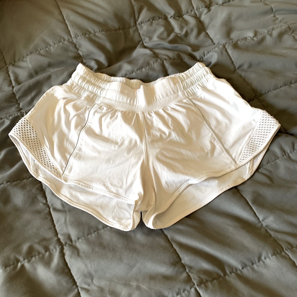 Lululemon Athletica Hotty Hot shorts